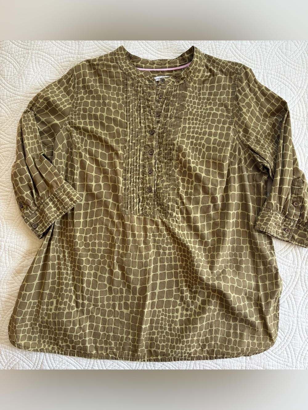 Animal Print Olive Cotton Pintuck Tunic 1X - Picture 4 of 9